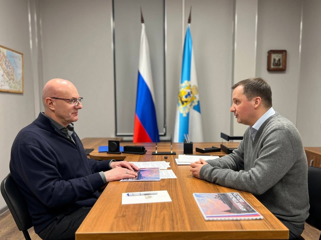 Дмитрий Чернышенко провел рабочую встречу с губернатором Архангельской области Александром Цыбульским