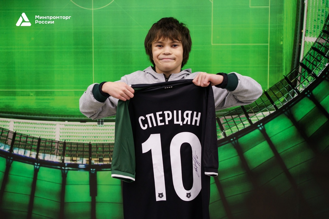 Желания, загаданные на «Ёлке желаний», продолжают сбываться