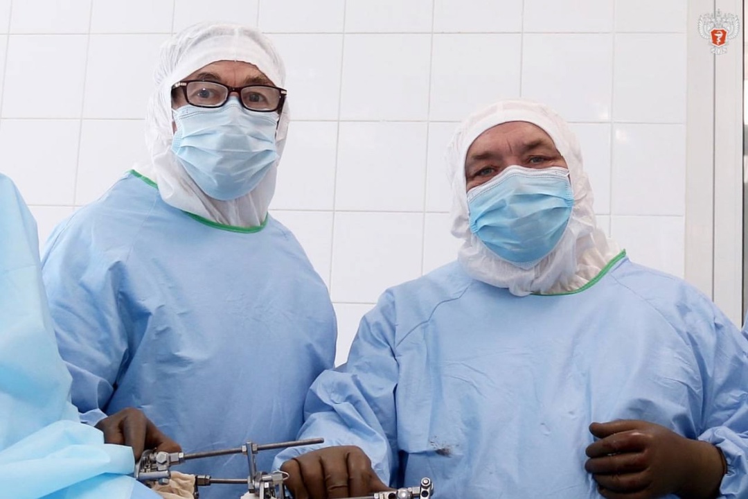 17 лет проходила многоэтапное лечение: история 24-летней пациентки с орфанной патологией из НМИЦ травматологии и ортопедии им. Г. А. Илизарова Минздрава России