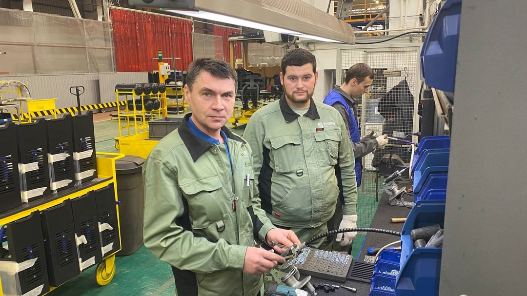 С 25 по 27 февраля 2025 года на базе АО «Петербургский тракторный завод» прошло обучение для сотрудников инженерной службы СХБН и компании «Агро-Белогорье»