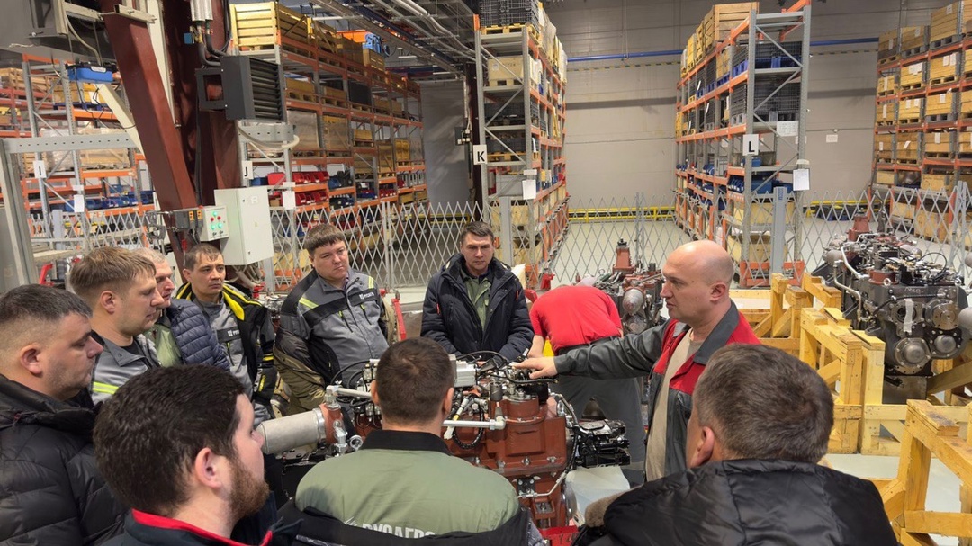 С 25 по 27 февраля 2025 года на базе АО «Петербургский тракторный завод» прошло обучение для сотрудников инженерной службы СХБН и компании «Агро-Белогорье»
