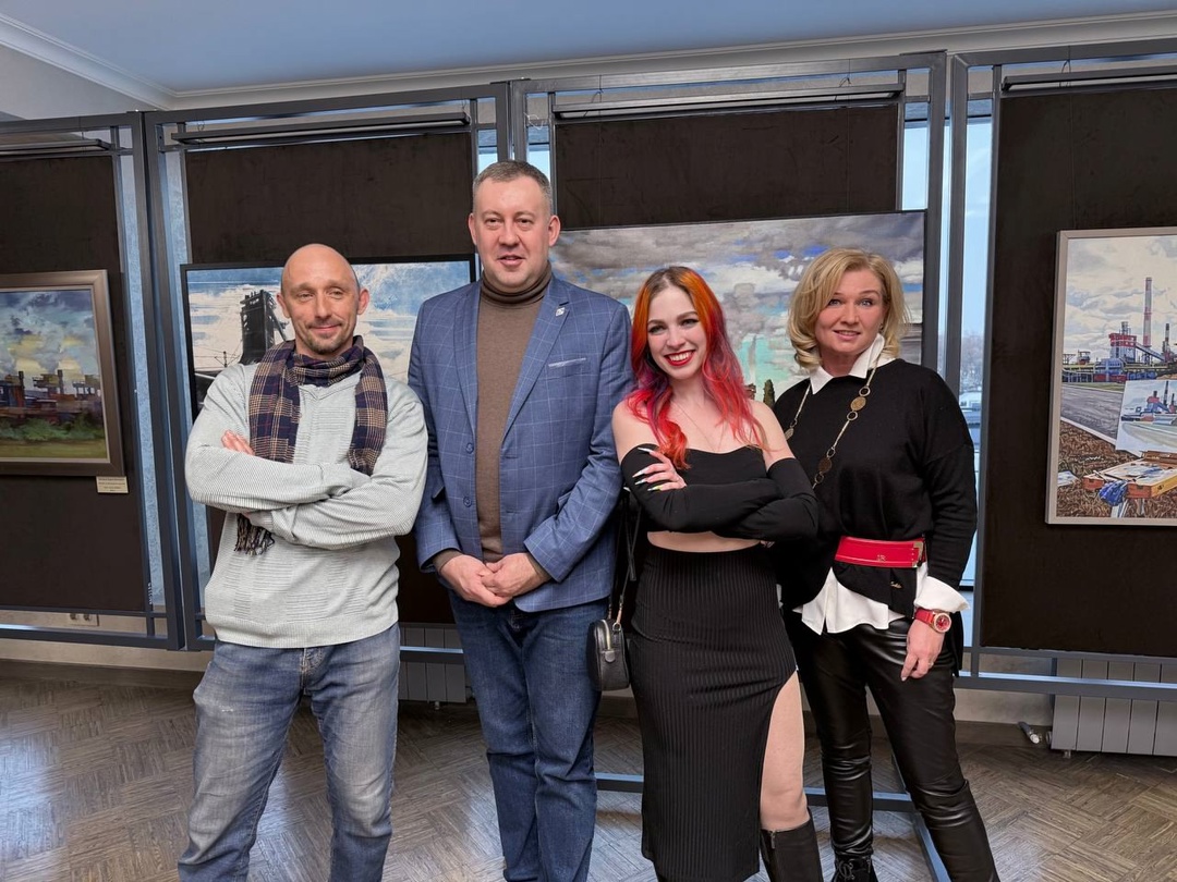 Сегодня состоялось открытие художественной выставки «ММК глазами художника»