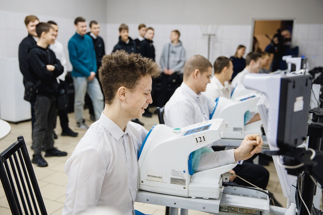 Что объединяет Распадскую и студентов Осинниковского горнотехнического колледжа? Да практически всё!