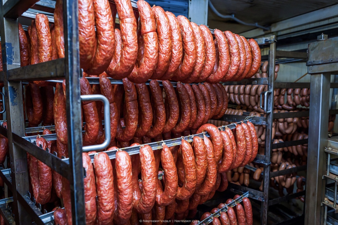 Раевский мясокомбинат «Альшей-мясо» (Башкортостан) в 2024 году увеличил объем мясопереработки на 40% по сравнению с предыдущим годом, до 31,3 тыс. т в живом…