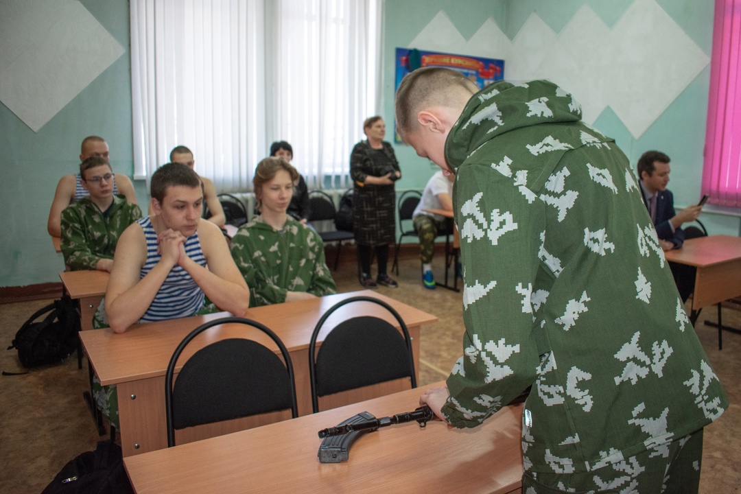 Амурские газовики оказали поддержку детскому военно-патриотическому клубу «Беркут», который работает в Доме детского творчества города Свободного