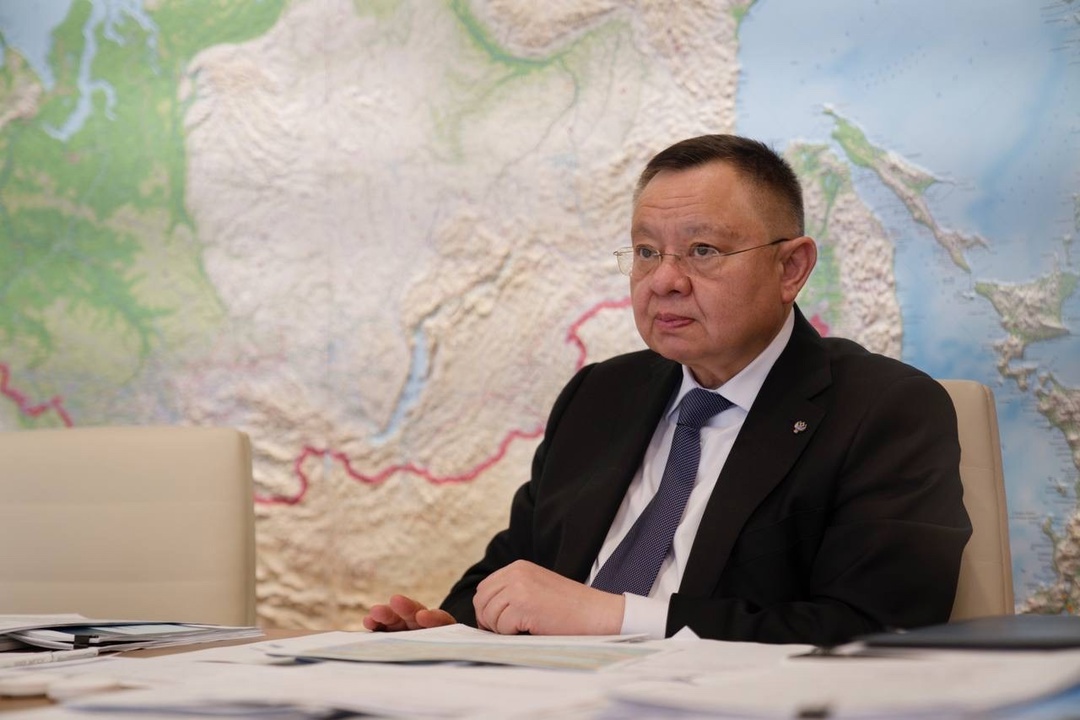 Министр строительства и ЖКХ РФ Ирек Файзуллин провел рабочую встречу с губернатором Калужской области Владиславом Шапшой