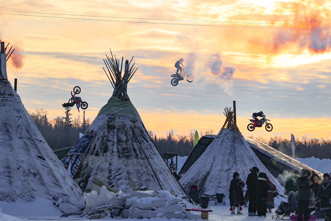 С ненецкого приветствия «Нани торова