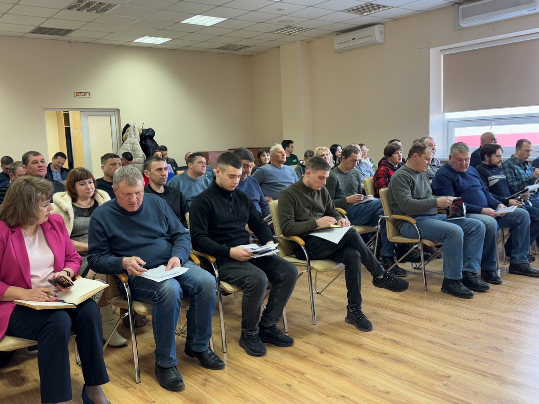 19-20 февраля в белгородском офисе Группы компаний «Агро-Белогорье» прошел обучающий семинар на тему «Актуальные вопросы возделывания сахарной свеклы»