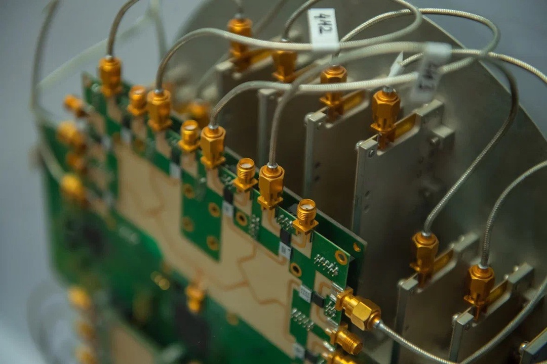 Валерий Фальков осмотрел научно-образовательную инфраструктуру НИУ МИЭТ, где готовят кадры для предприятий полного цикла создания микроэлектроники