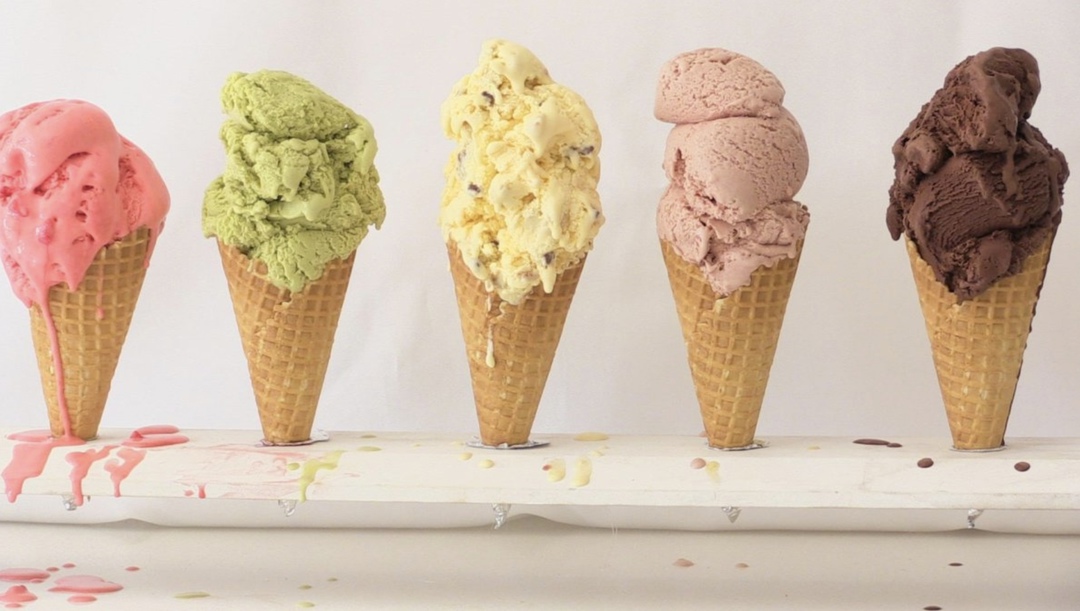 Объем продаж мороженого в магазинах и специализированных ларьках в 2024 году увеличился в денежном выражении на 34% по отношению к 2023-му, пишут «Известия» со…