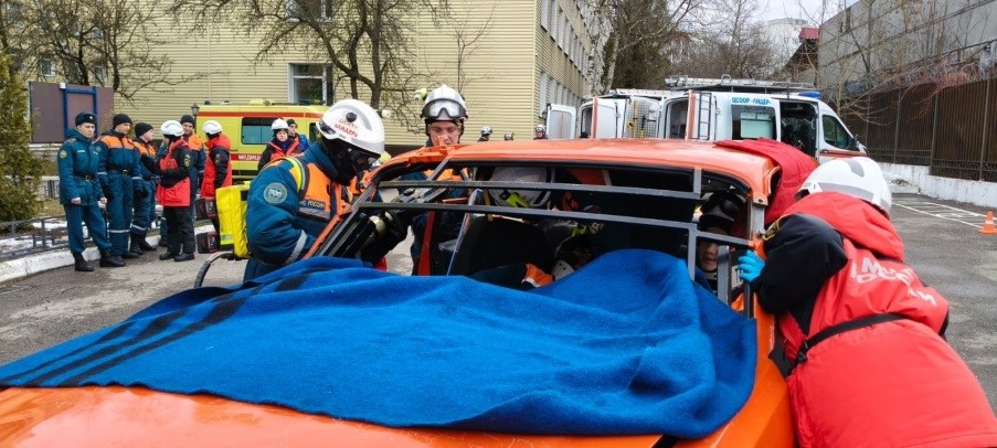 #Учения Ростехнадзор проверил соответствие проведения аварийно-спасательных работ ЦЭПП МЧС России обязательным требованиям