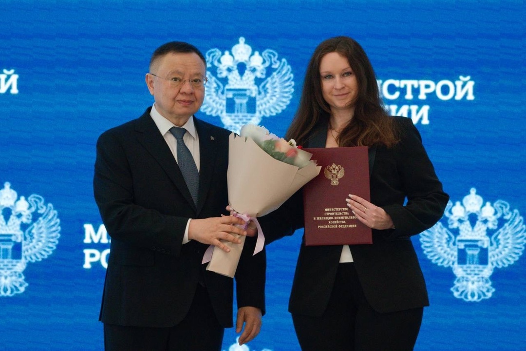 В Минстрое России прошло оперативное совещание под председательством Министра строительства и ЖКХ РФ Ирека Файзуллина