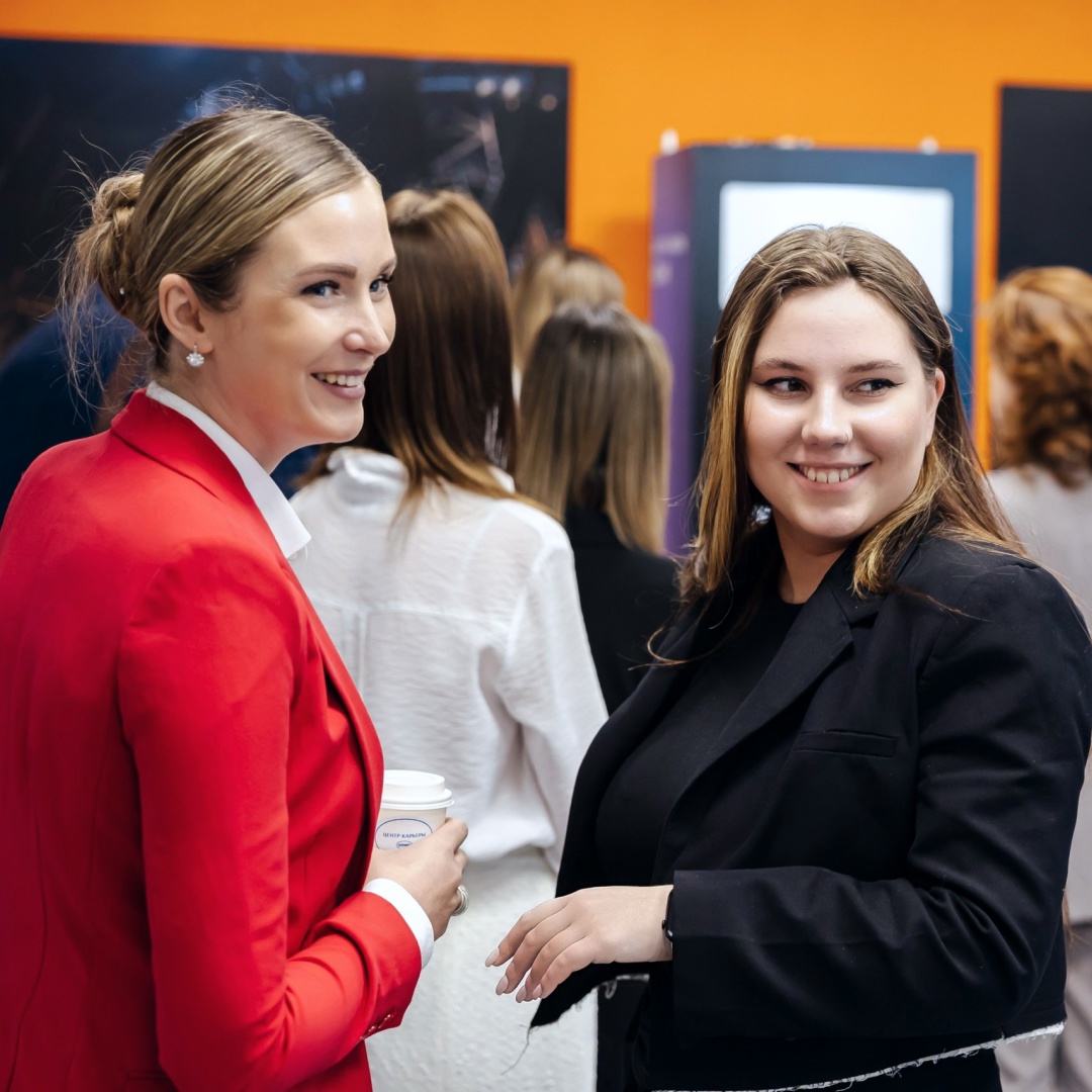 Работа в НЛМК еще доступнее: мы открыли свой Центр карьеры в Липецке.