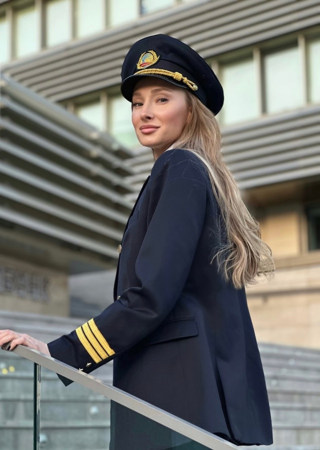 Пилот «Суперджета» компании Red Wings Мария: эта работа мне никогда не надоест.