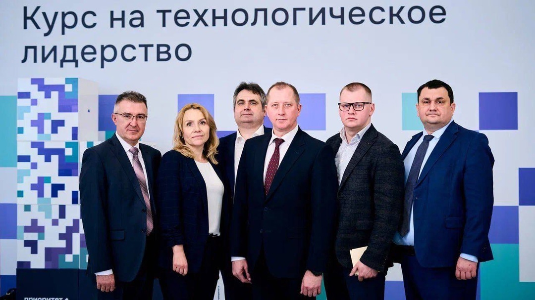 Сегодня главный агроном «Русагро-Инвест» Бредихин Владимир Викторович в составе команды Белгородского ГАУ под руководством ректора Станислава Николаевича…