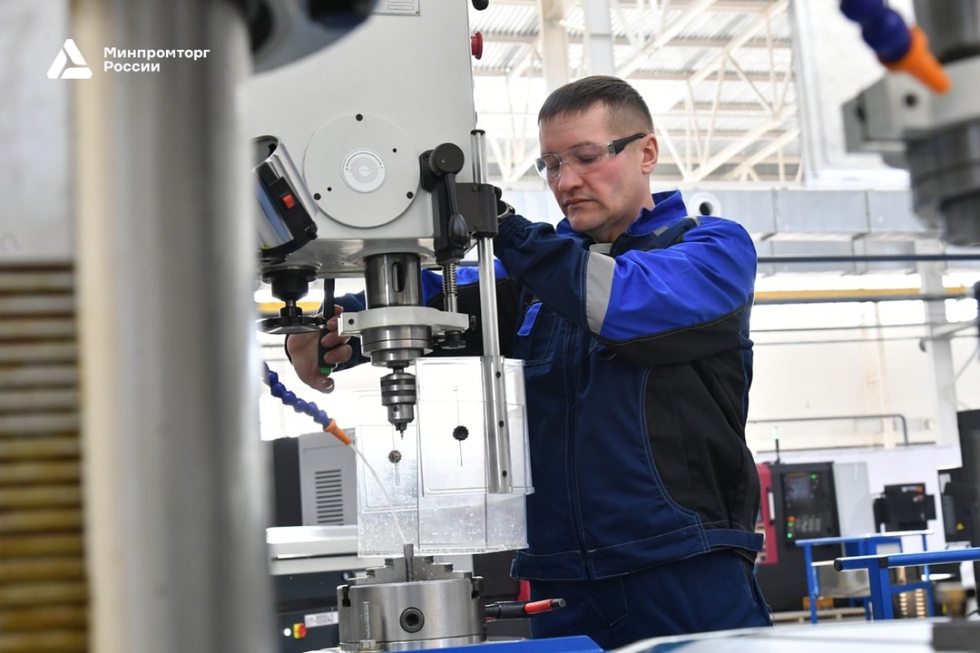 В Омске открыли завод крепежа и соединительных деталей