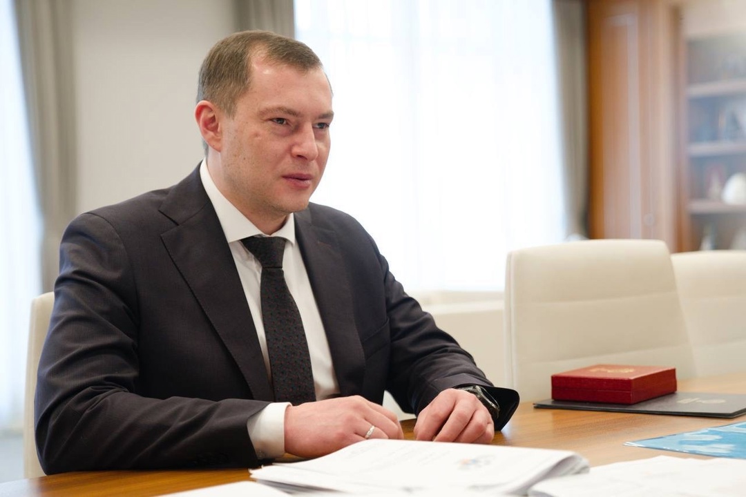 Министр строительства и ЖКХ РФ Ирек Файзуллин провел рабочее совещание по вопросам строительной отрасли Ханты-Мансийского автономного округа – Югра