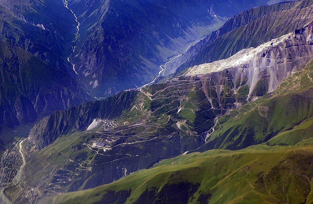 На месторождениях Тырныаузского горного кластера началось заверочное бурение