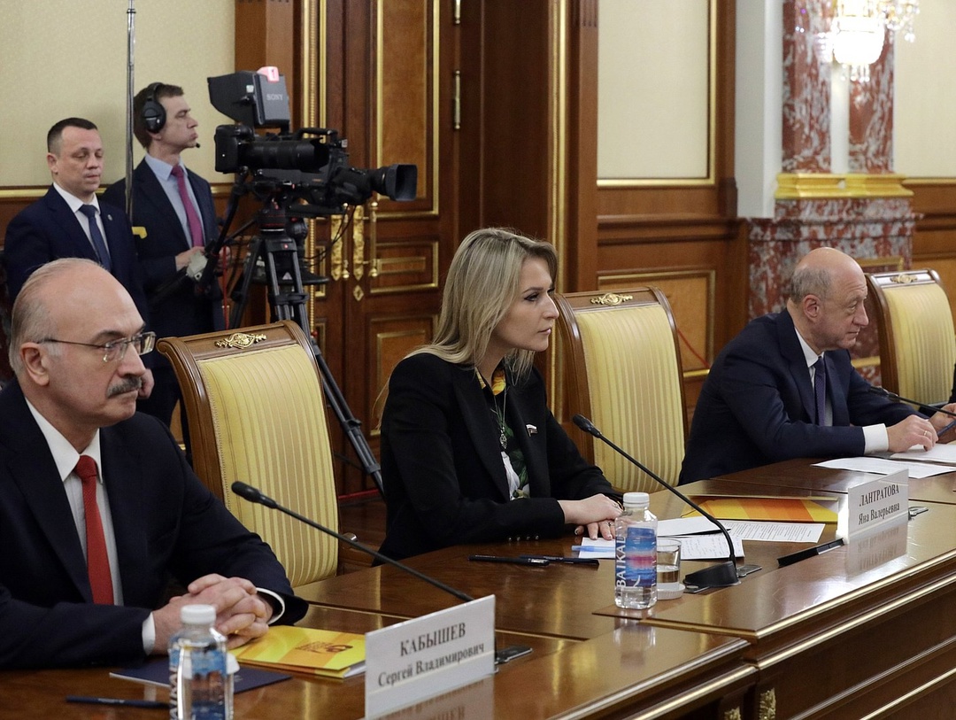 Состоялась встреча Михаила Мишустина с депутатами фракции «Справедливая Россия — За правду».