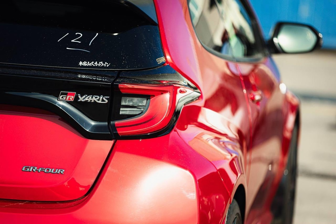 Каких только «ласточек» не встретишь на площадке нашего Владивостокского автомобильного терминала