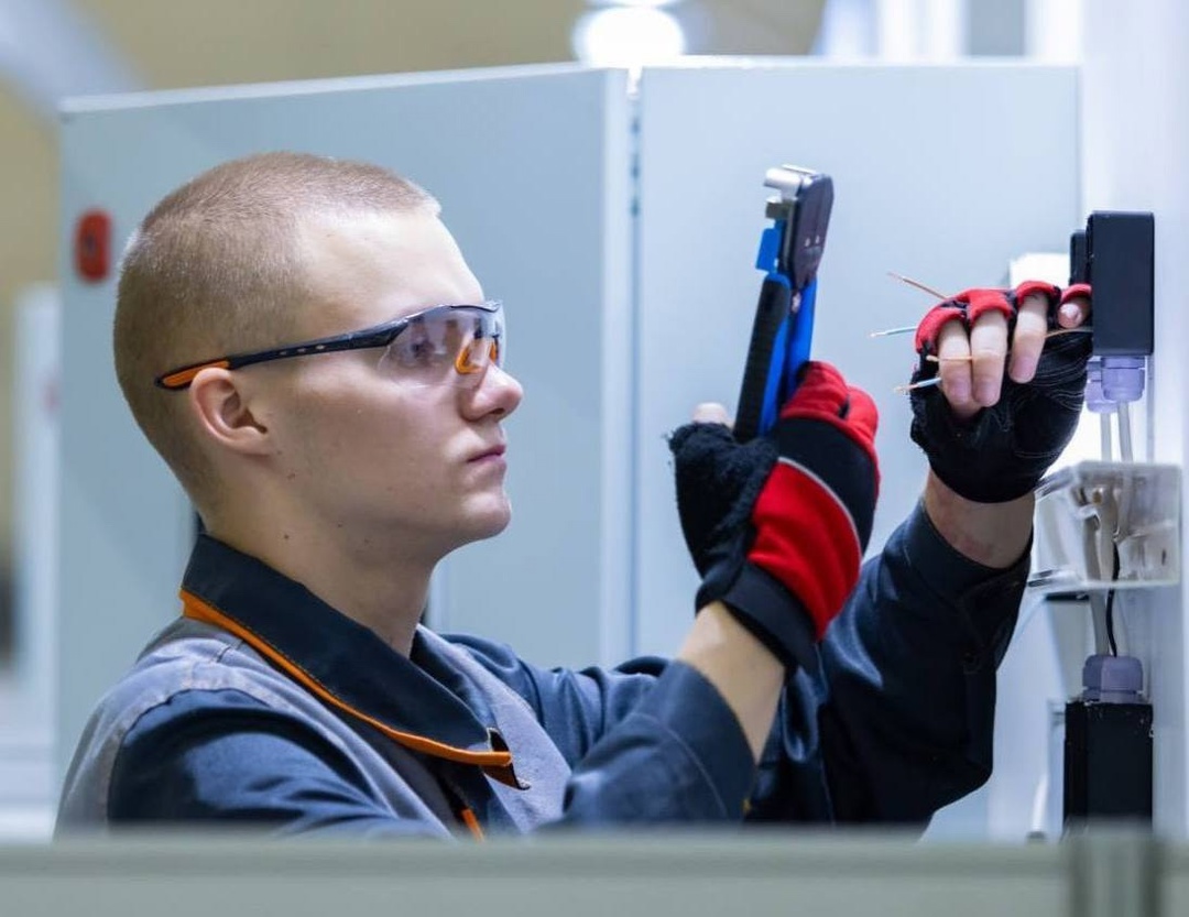 Дмитрий Чернышенко и Сергей Кравцов представили промежуточные итоги чемпионата высоких технологий и «Профессионалов»