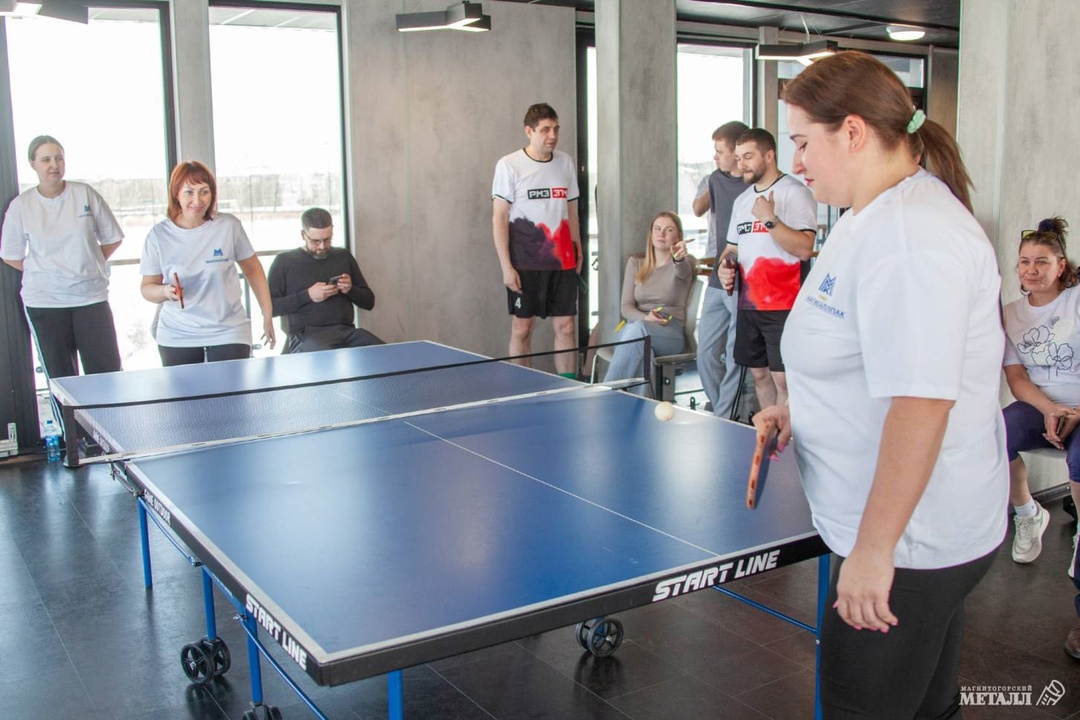 Когда заводчане берут в руки не молот, а ракетку!