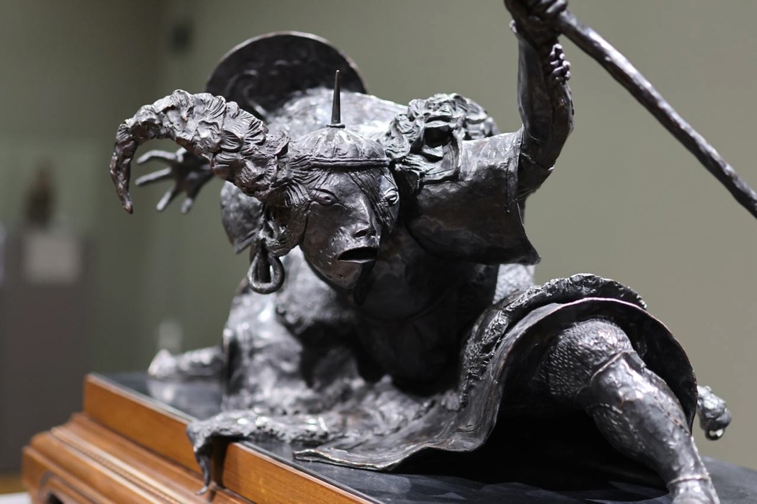 При поддержке АЛРОСА и Целевого фонда будущих поколений в Национальном художественном музее РС(Я) в Якутске с 7 февраля по 14 сентября проходит выставка…