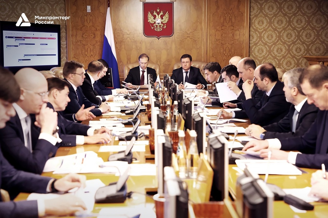 ️ Антон Алиханов принял участие в совещании по развитию энергетического машиностроения