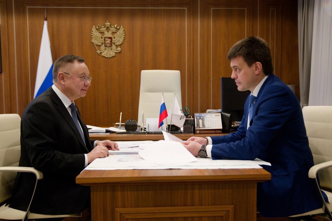 Глава Минстроя России Ирек Файзуллин провел рабочую встречу с Губернатором Красноярского края Михаилом Котюковым