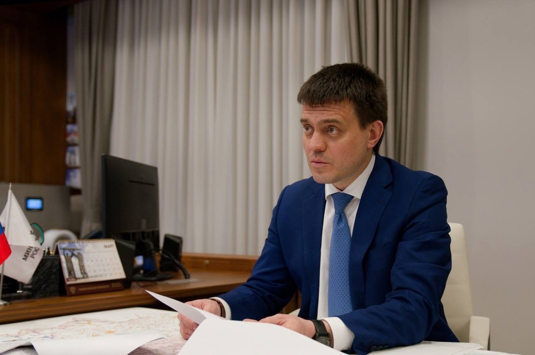 Глава Минстроя России Ирек Файзуллин провел рабочую встречу с Губернатором Красноярского края Михаилом Котюковым