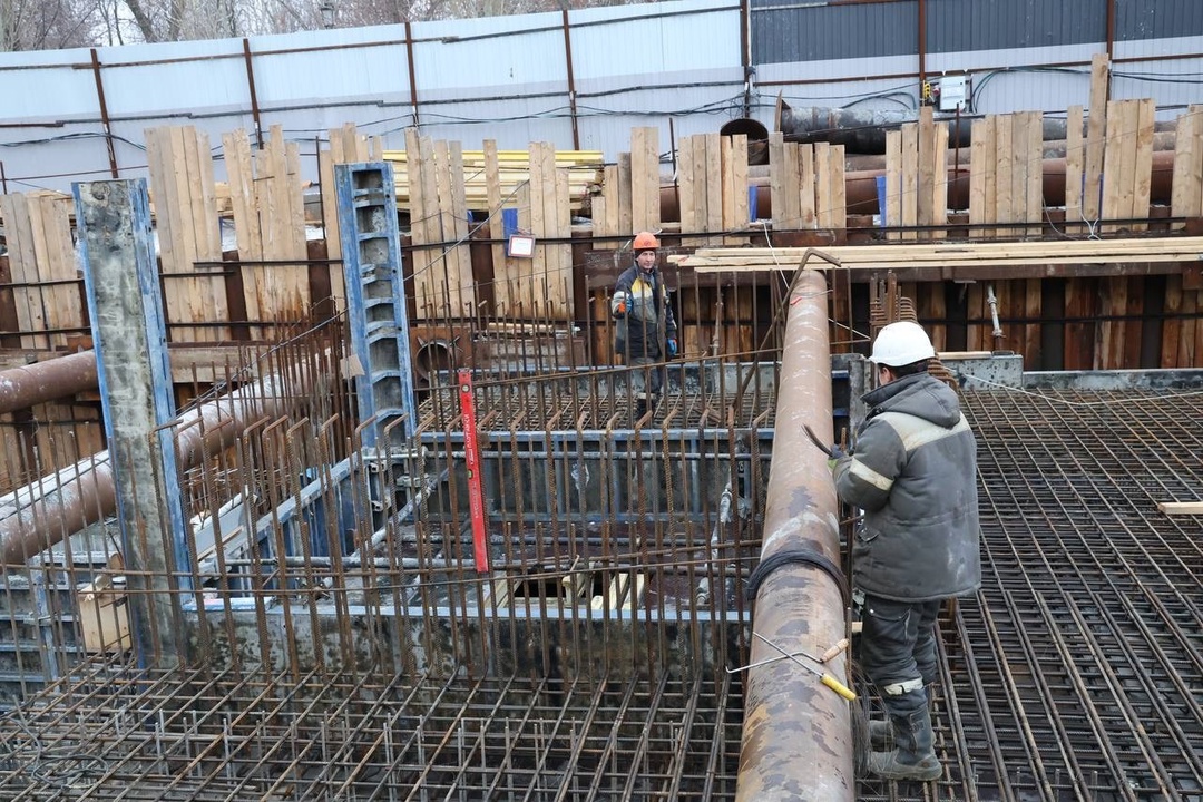 Глава Минстроя России Ирек Файзуллин в рамках рабочей поездки совместно с Губернатором Самаркой области Вячеславом Федорищевым ознакомился с проектом…