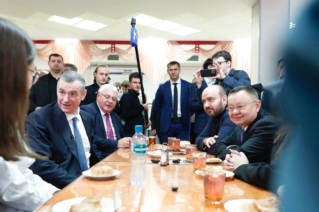 Глава Минстроя России Ирек Файзуллин посетил Самарский государственный технический университет в рамках рабочей поездки в Самару