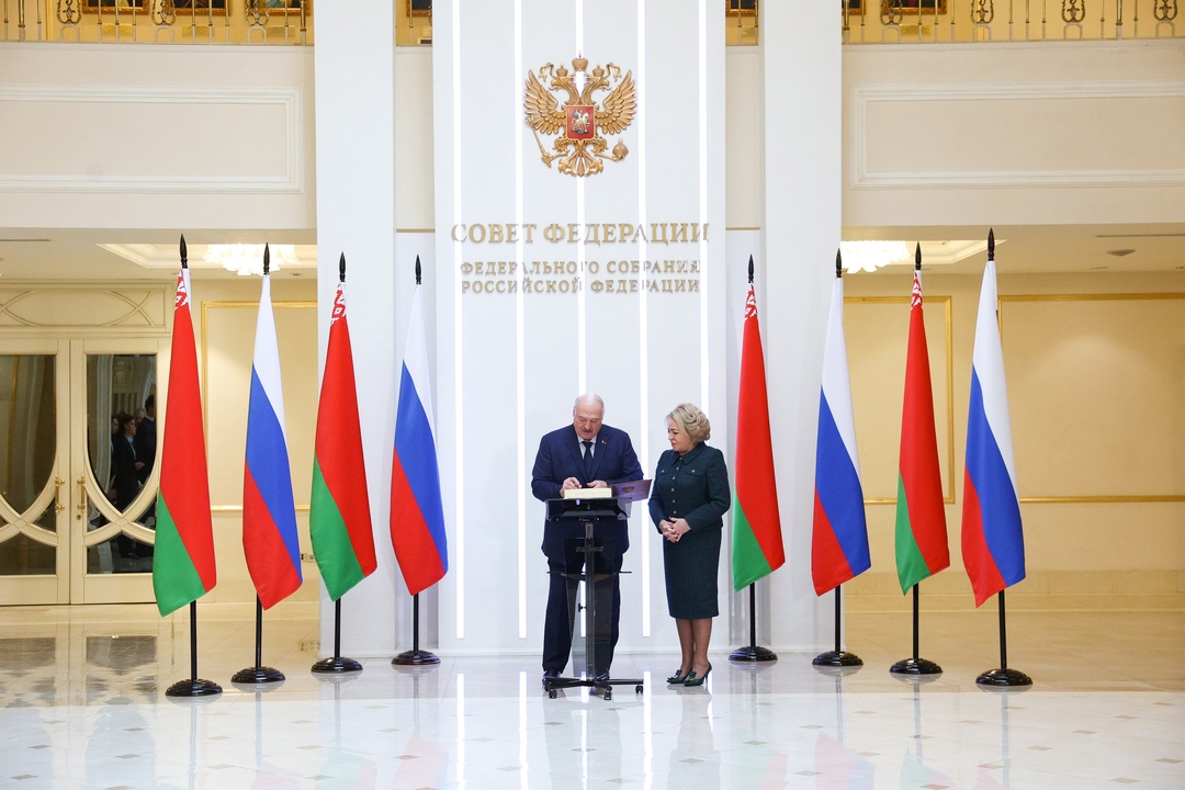 Президент Республики Беларусь Александр Лукашенко выступил на 586-м заседании Совета Федерации