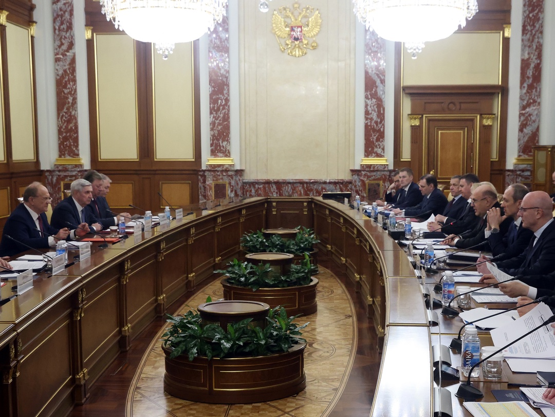 Состоялась встреча депутатов фракции КПРФ с Председателем Правительства Михаилом Мишустиным.