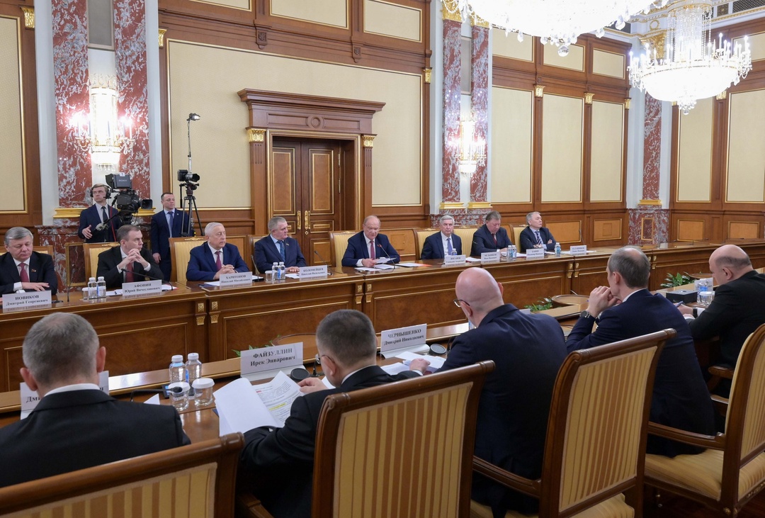 Состоялась встреча депутатов фракции КПРФ с Председателем Правительства Михаилом Мишустиным.