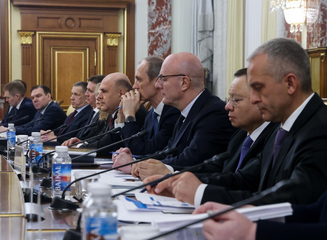 Депутаты фракции ЛДПР обсудили с Михаилом Мишустиным вопросы взаимодействия в сфере законотворческой работы.