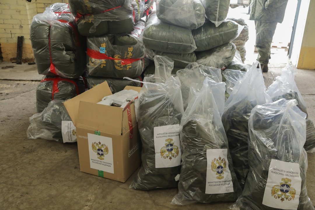Отправили бойцам на передовую очередную партию гуманитарной помощи