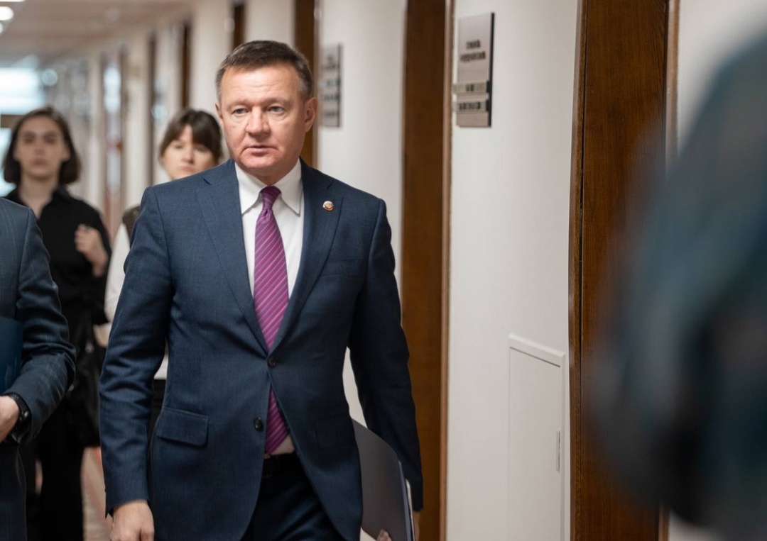 Роман Старовойт принял участие в заседании Комитета Госдумы по информационной политике, информационным технологиям и связи