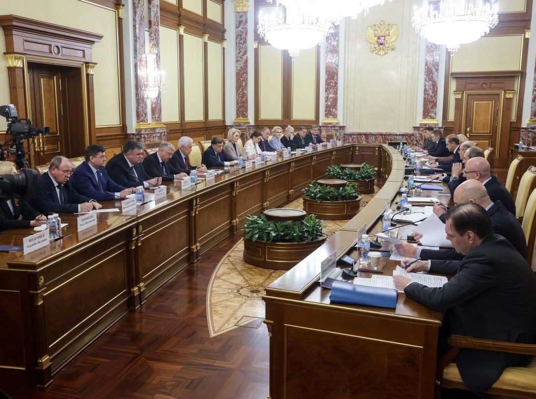 Состоялась встреча депутатов фракции «Единая Россия» с Председателем Правительства Михаилом Мишустиным.