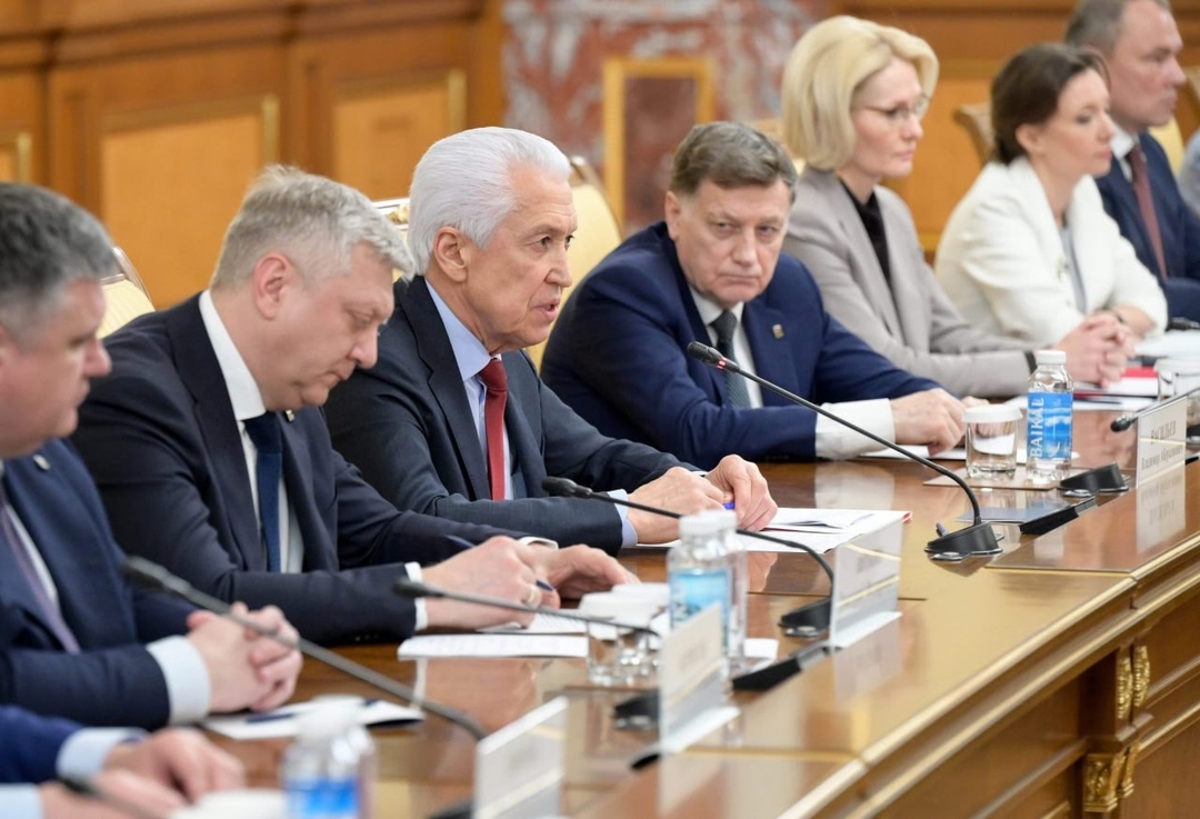 Состоялась встреча депутатов фракции «Единая Россия» с Председателем Правительства Михаилом Мишустиным.