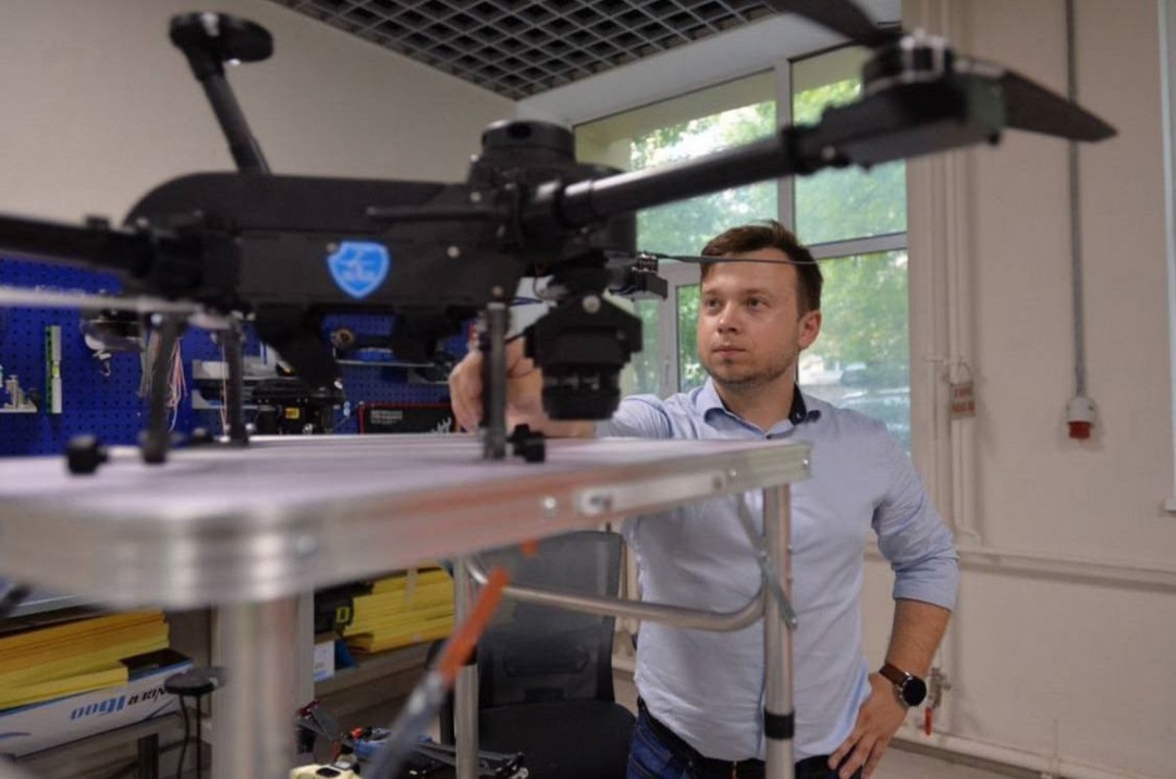 Дмитрий Чернышенко поздравил Московский авиационный институт с 95-летием