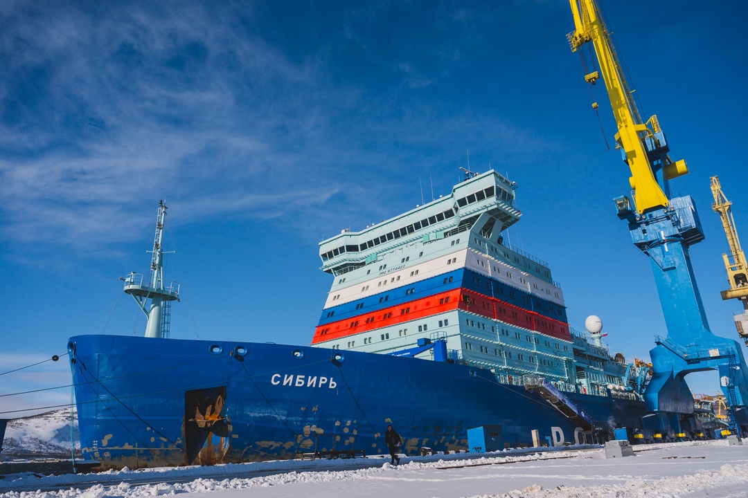 В преддверии Международного арктического форума глава Минвостокразвития России Алексей Чекунков посетил с рабочей поездкой Мурманскую область