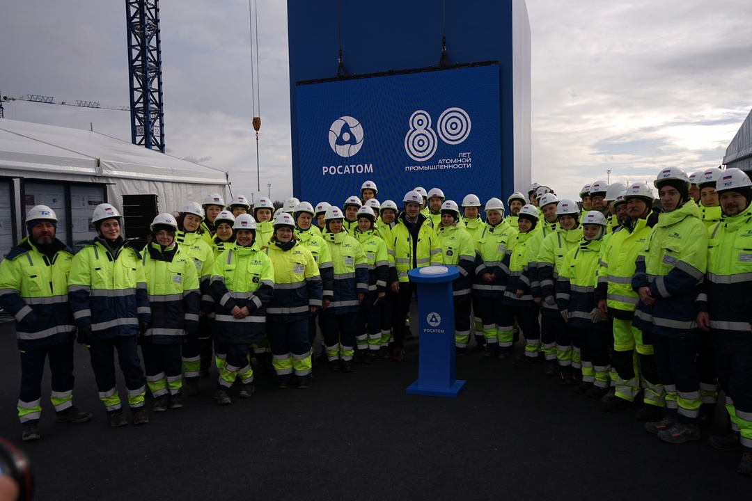 Залит первый бетон в фундамент здания реактора нового энергоблока Ленинградской АЭС