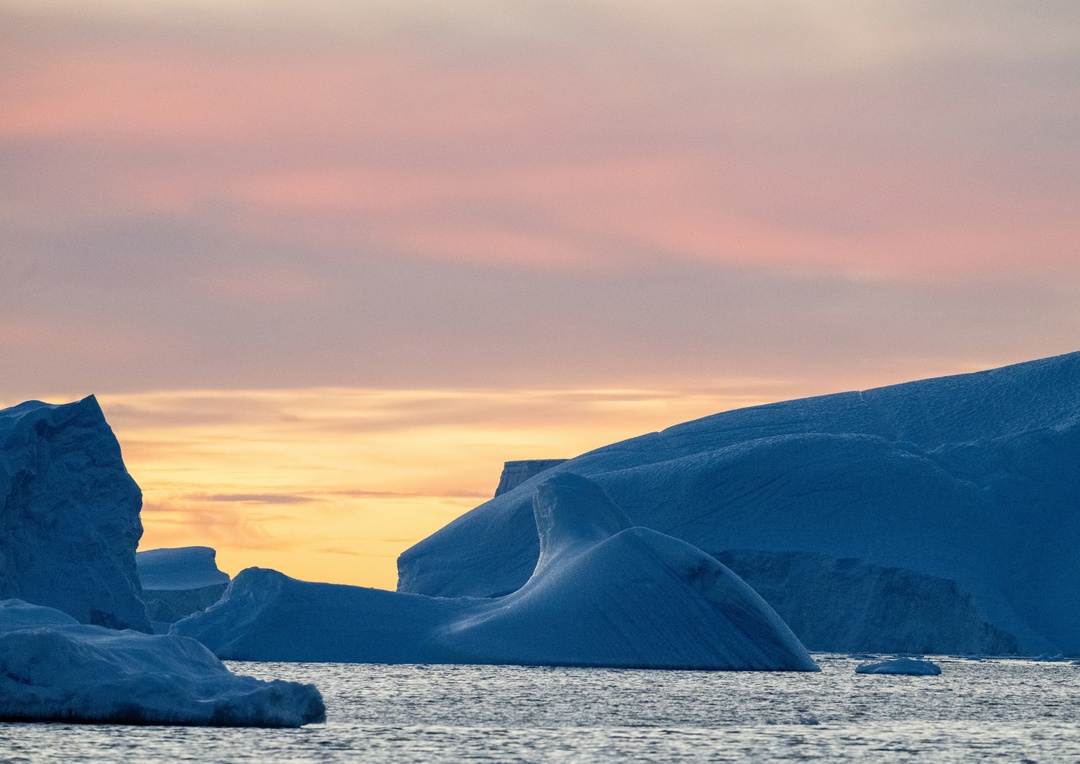 Что скрывает Антарктида? Невероятные закаты и рассветы