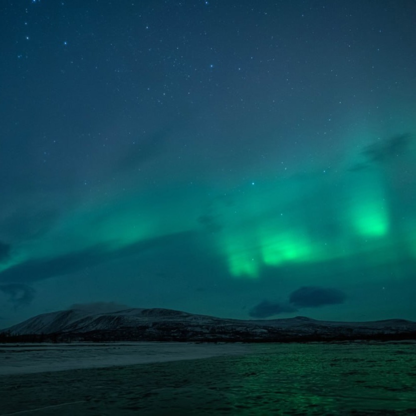 «Про такие места легко рассказывать — они сами напевают мотив», — сказал один из путешественников, побывавший на Полярном Урале