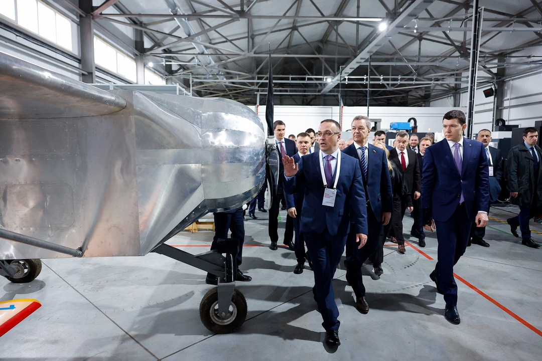 Антон Алиханов прибыл в Томскую область с рабочей поездкой