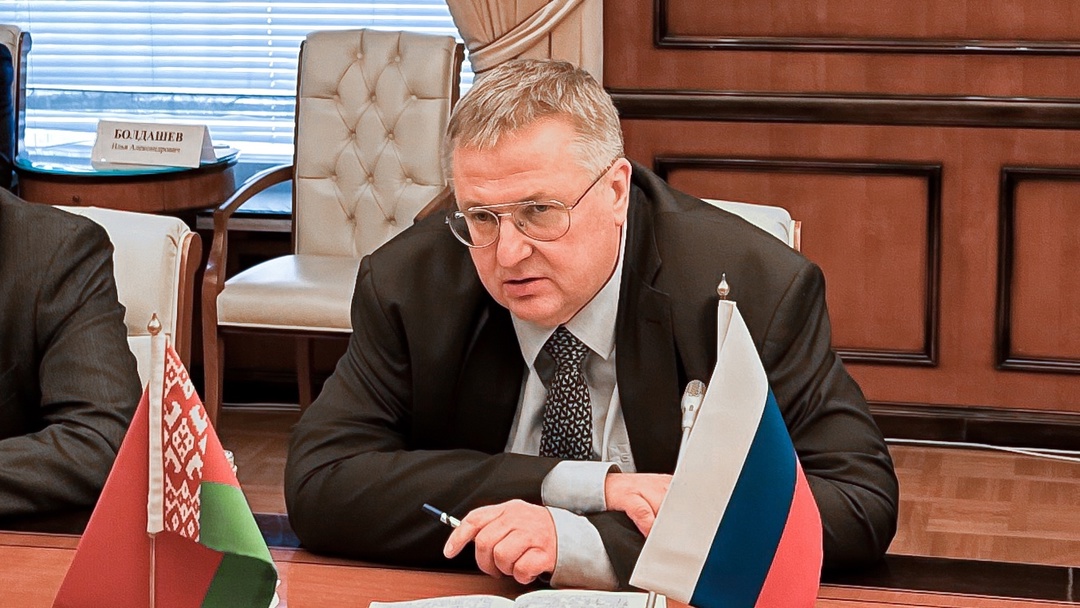 Алексей Оверчук провел встречу с членами правительства Республики Беларусь