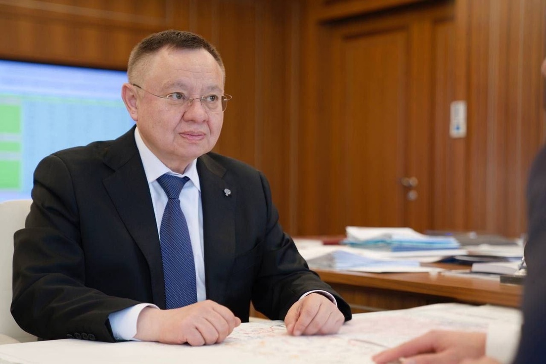 Министр строительства и ЖКХ РФ Ирек Файзуллин провел рабочую встречу с Главой Донецкой Народной Республики Денисом Пушилиным