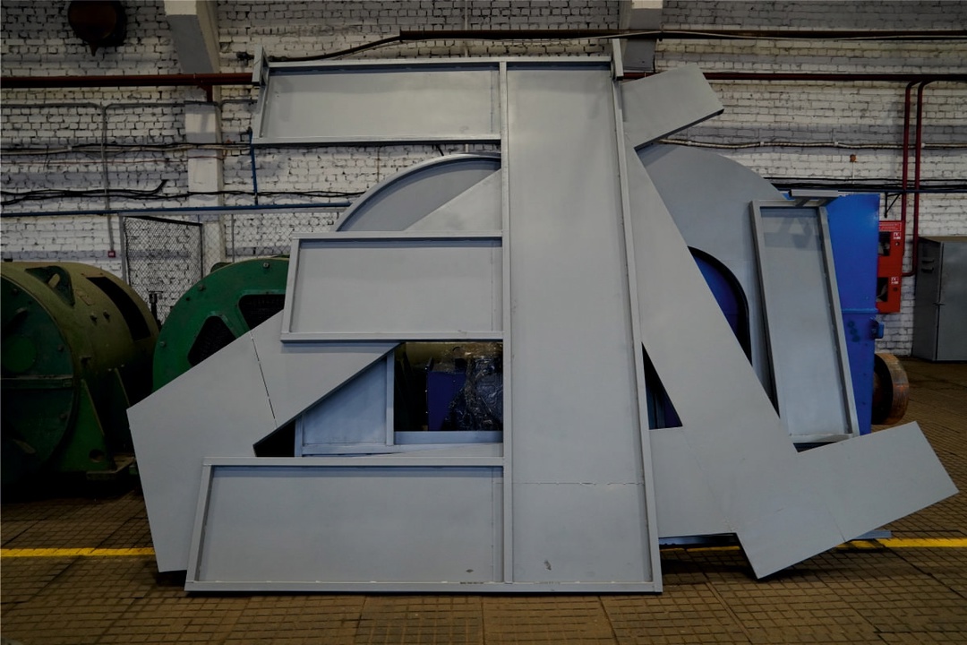 В Приморском карьере установили памятный знак к юбилею Победы