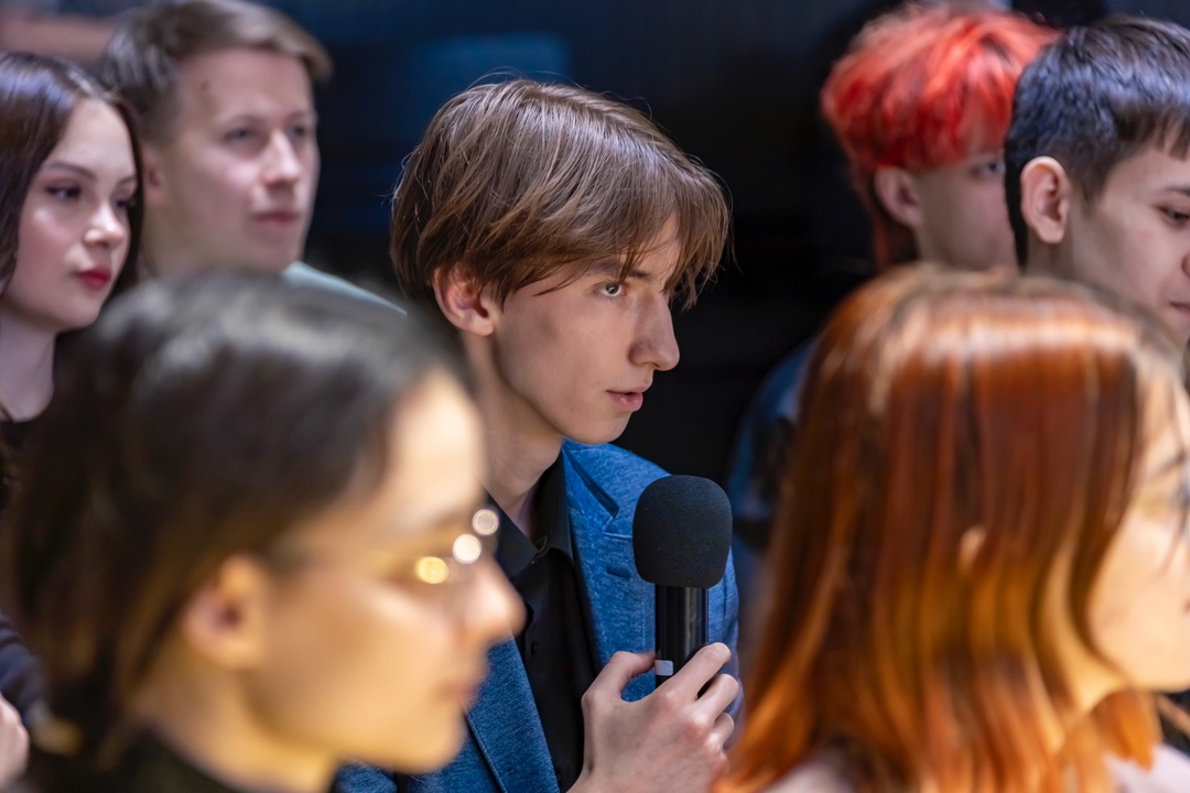 Добро пожаловать на IT-квартирник Квартирник на языке очень взрослых людей — это концерт с изгибом гитары желтой в небольшом помещении. У нас в Компании…